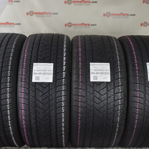 Pirelli - Scorpion Winter Invernali 265/45 R20 104V