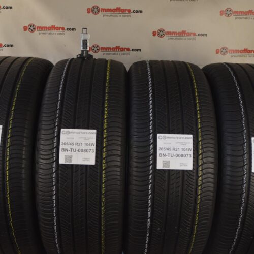 Michelin - LATITUDE TOUR HP J LR M+S 4 Stagioni 265/45 R21 104W