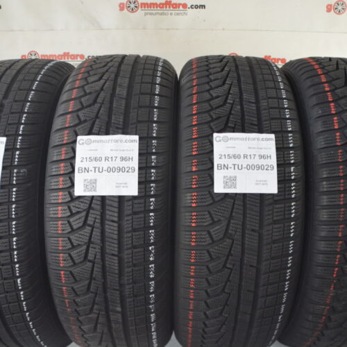 Hankook - Winter Icept Evo 2 Invernali 215/60 R17 96H