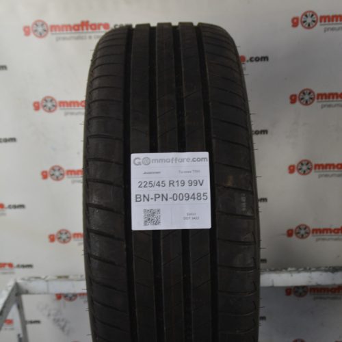 Bridgestone - Turanza T005 Estivi 225/45 R19 99V