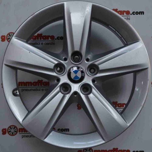 Bmw - BMW Serie 1 New 17 Silver