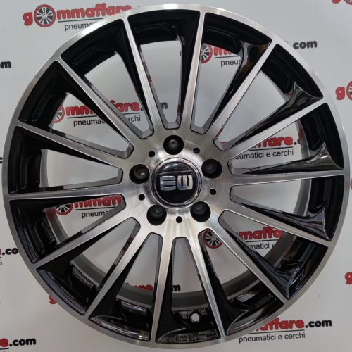 Elit Wheels - EW-02 WILD BEAUTY MERCEDES 18 Nero Lucido Diamantato