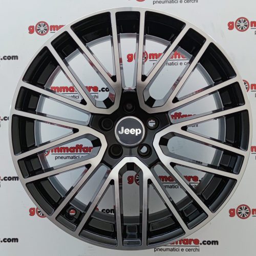 Elit Wheels - EW-08 JEEP ALFA ROMEO FIAT 19 Nero Lucido Diamantato