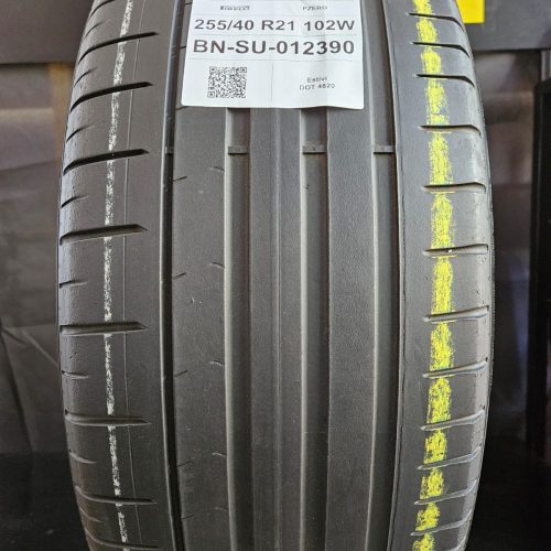 Pirelli - PZERO Estivi 255/40 R21 102W