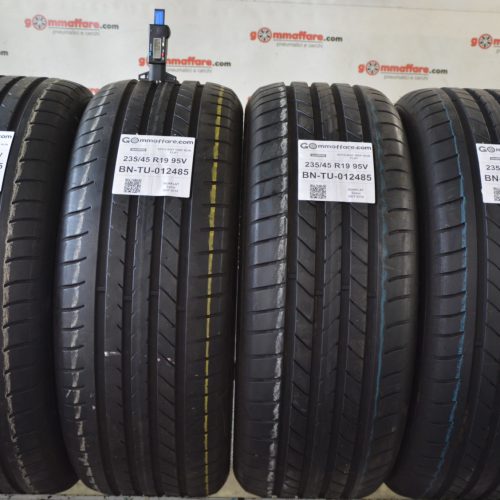 Goodyear - EFFICIENT GRIP RUN FLAT Estivi 235/45 R19 95V