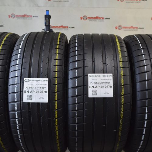 Michelin - PILOT SPORT 4S M01 Estivi 245/40 R19 98Y