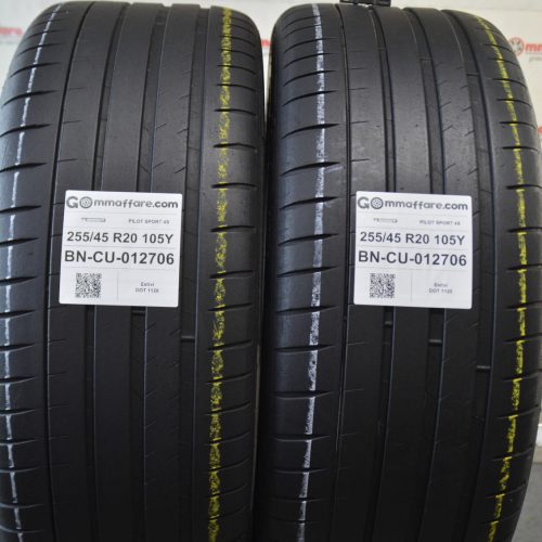 Michelin - PILOT SPORT  4S Estivi 255/45 R20 105Y