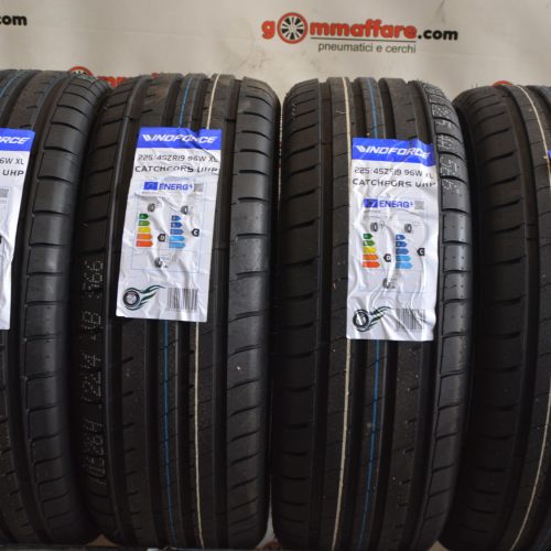 Windforce - CATCHFORS UHP  XL Estivi 225/45 R19 96W