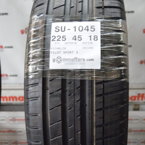 Michelin - PILOT SPORT 3 Estivi 225/45 R18 91V