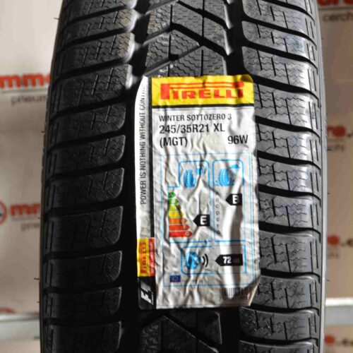 Pirelli - WINTER SOTTOZERO3 (MGT) Invernali 245/35 R21 96W