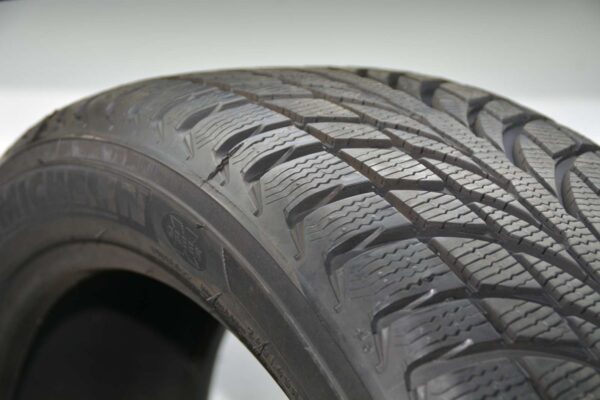 Latitude Alpin Invernali 245/45 R20 103V - immagine 2