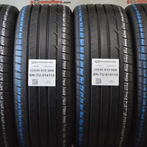 Dunlop - Dunlop SPORTMAXX RT Estivi 225/45 R19 96W