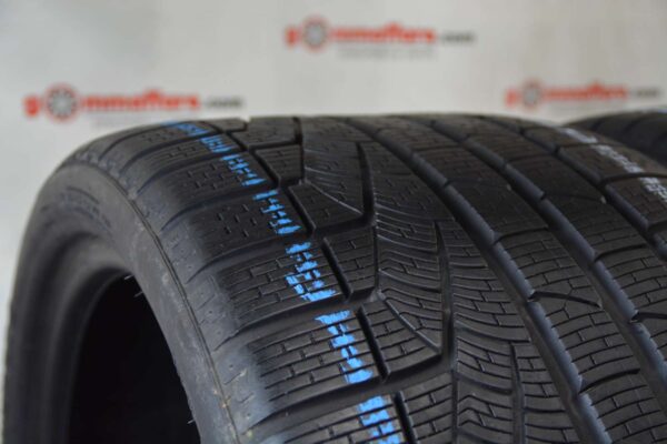 Pirelli Sottozero WINTER 240 Invernali 295/30 R19 100V - immagine 4