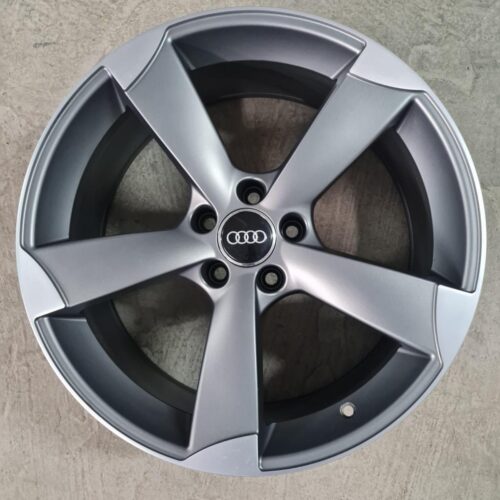 Audi - Antracite Diamantato