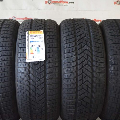 Pirelli - Pirelli WINTER SOTTOZERO 3 (M0) Invernali 255/40 R20 101V